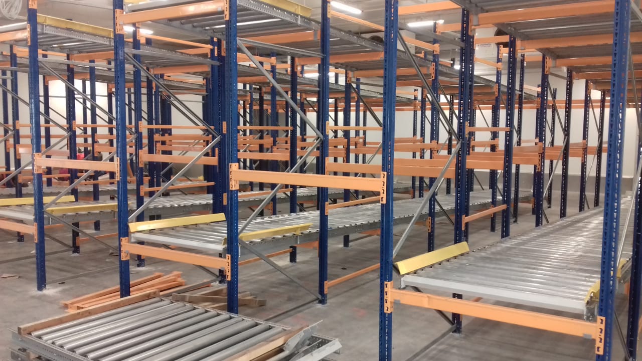 What You Need to Know About Warehouse Shelving Systems